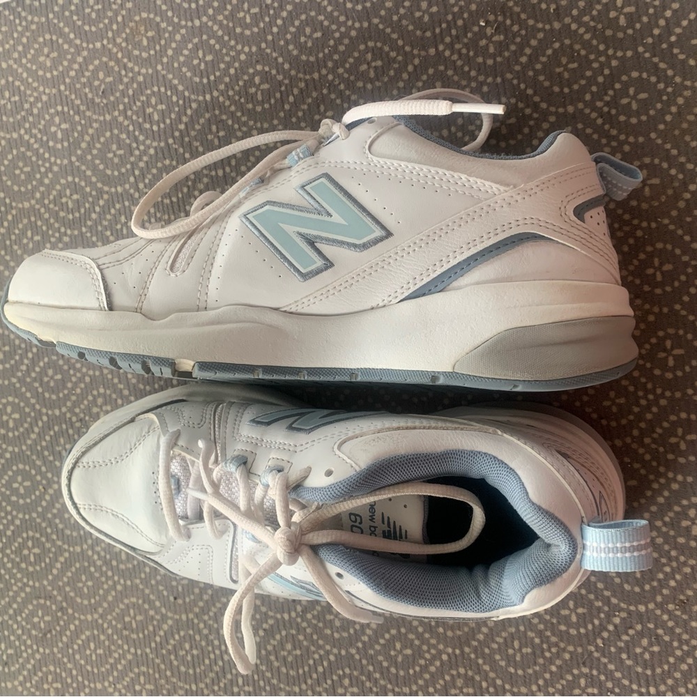 NEW BALANCE Womens 608 V5 Cross Trainer | white and light blue / gray sneaker